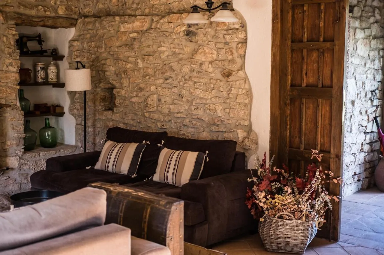 Country house Mas De L'Arlequi Guest House Rojals